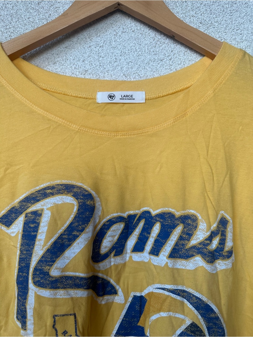 47 Brand x NFL Los Angeles Rams Yellow Oversized Graphic Tee Womens Large NWT - Picture 2 of 5
